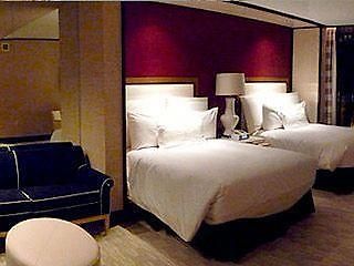 Hotel Malik Continental Нью-Дели Экстерьер фото